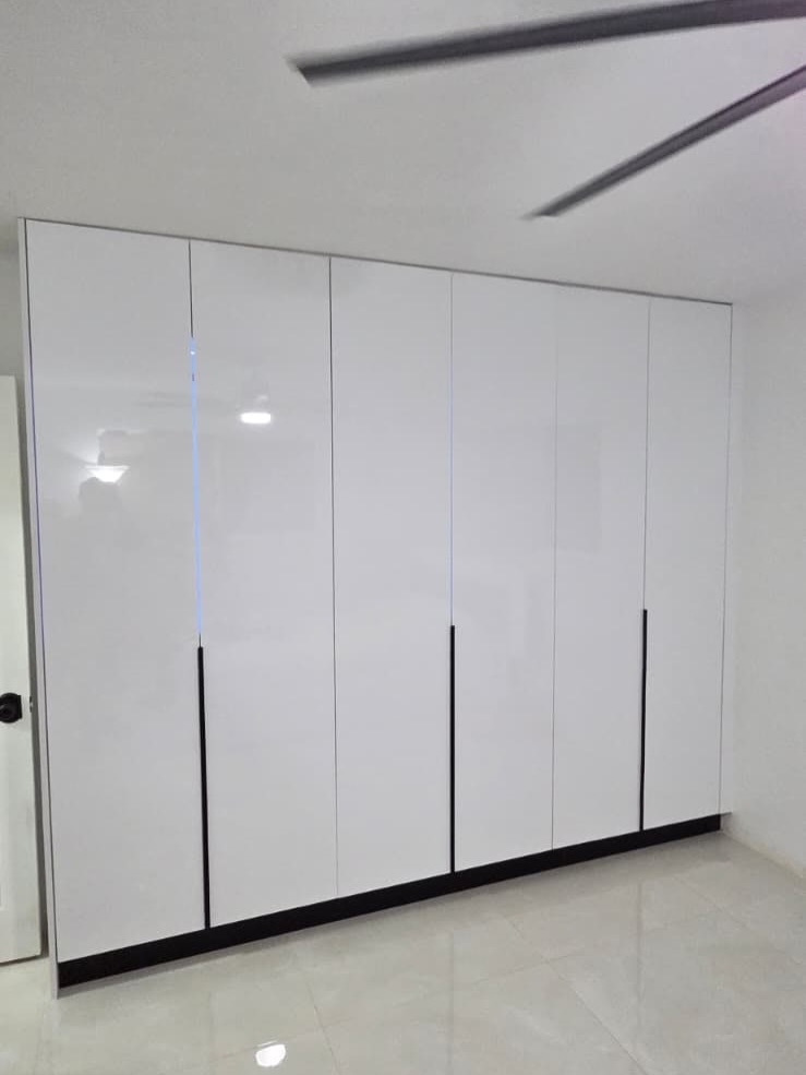 C&R General Carpentry Miami Instagram